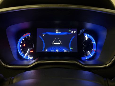 Used 2022 Toyota Corolla XLE FWD image 22