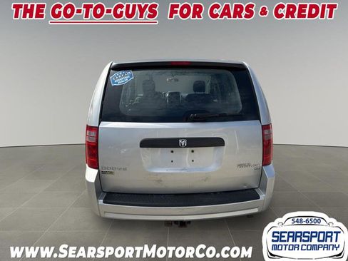 Used 2010 Dodge Grand Caravan SE FWD image 5