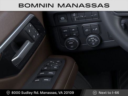 New 2026 Chevrolet Suburban High Country image 22