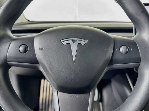 Used 2018 Tesla Model 3 Long Range RWD image 54