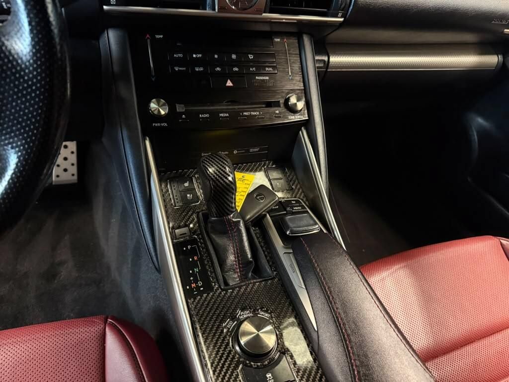 Used 2017 Lexus IS 200t F Sport w/ F Sport Package RWD image 11