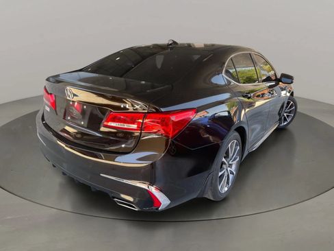 Used 2018 Acura TLX V6 w/ Technology Package FWD image 5