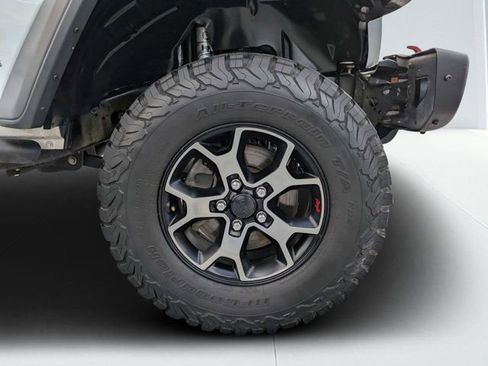 Used 2018 Jeep Wrangler Unlimited Rubicon AWD/4WD image 10
