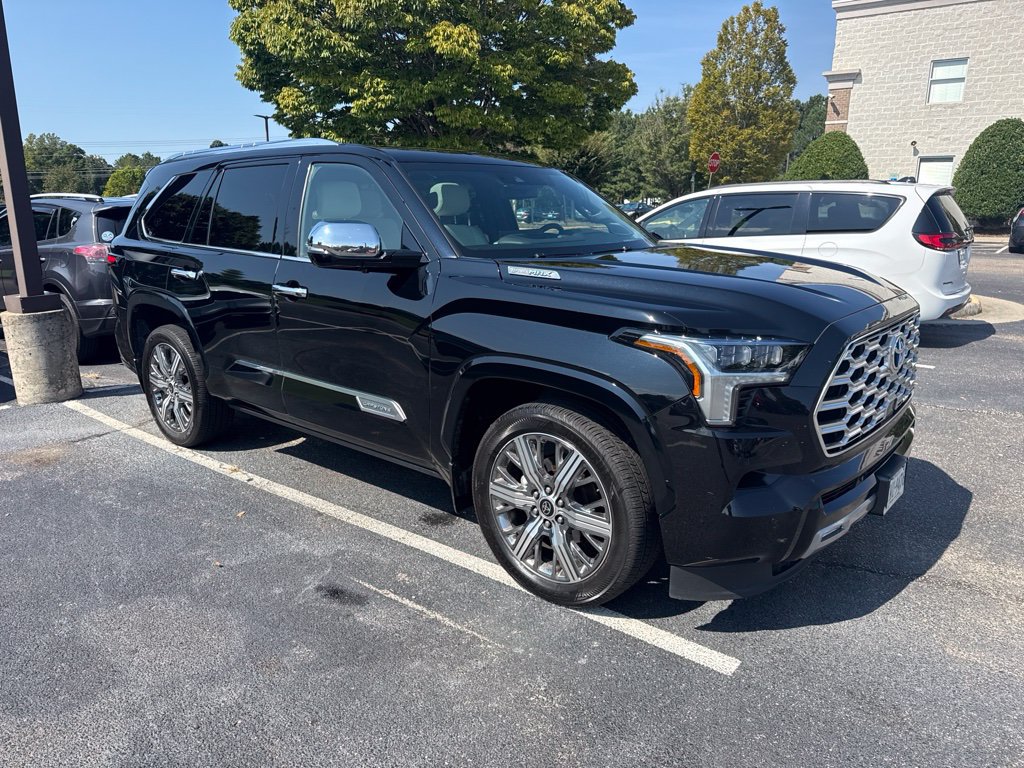 Used 2024 Toyota Sequoia Capstone AWD/4WD image 2
