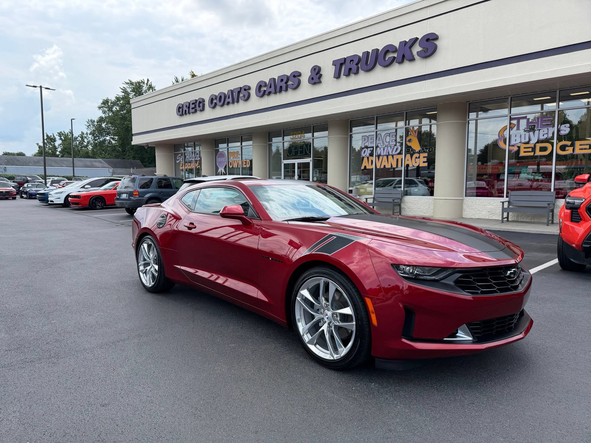 Used 2024 Chevrolet Camaro LT w/ Design Package 2 RWD image 1