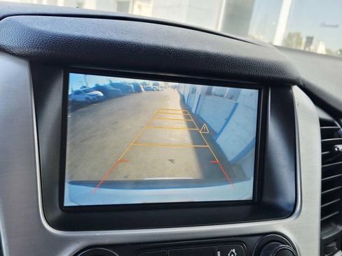 Used 2015 GMC Yukon SLE w/ Convenience Package image 10