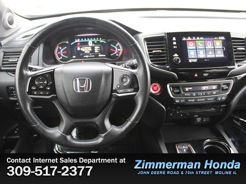 Used 2019 Honda Pilot Touring image 13