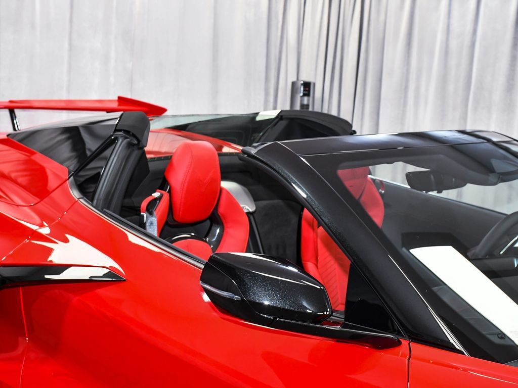 Used 2024 Chevrolet Corvette Stingray Preferred Conv w/ 2LT RWD image 76