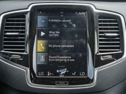 Used 2022 Volvo XC90 T6 Inscription w/ Climate Package image 20