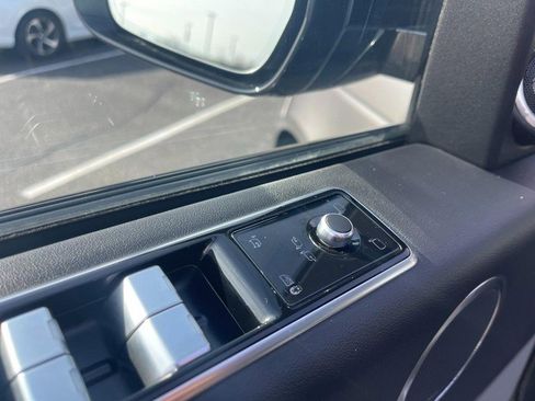 Used 2021 Land Rover Range Rover P525 Westminster Edition image 28