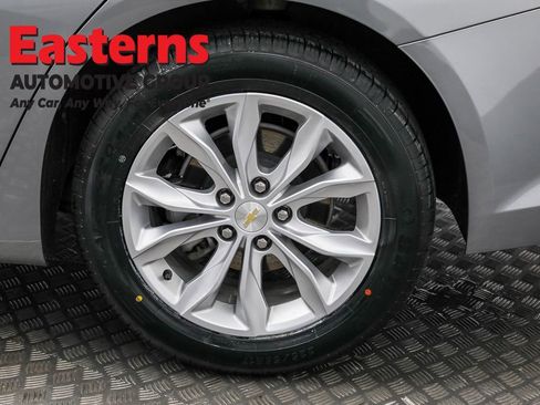 Used 2024 Chevrolet Malibu LT image 33