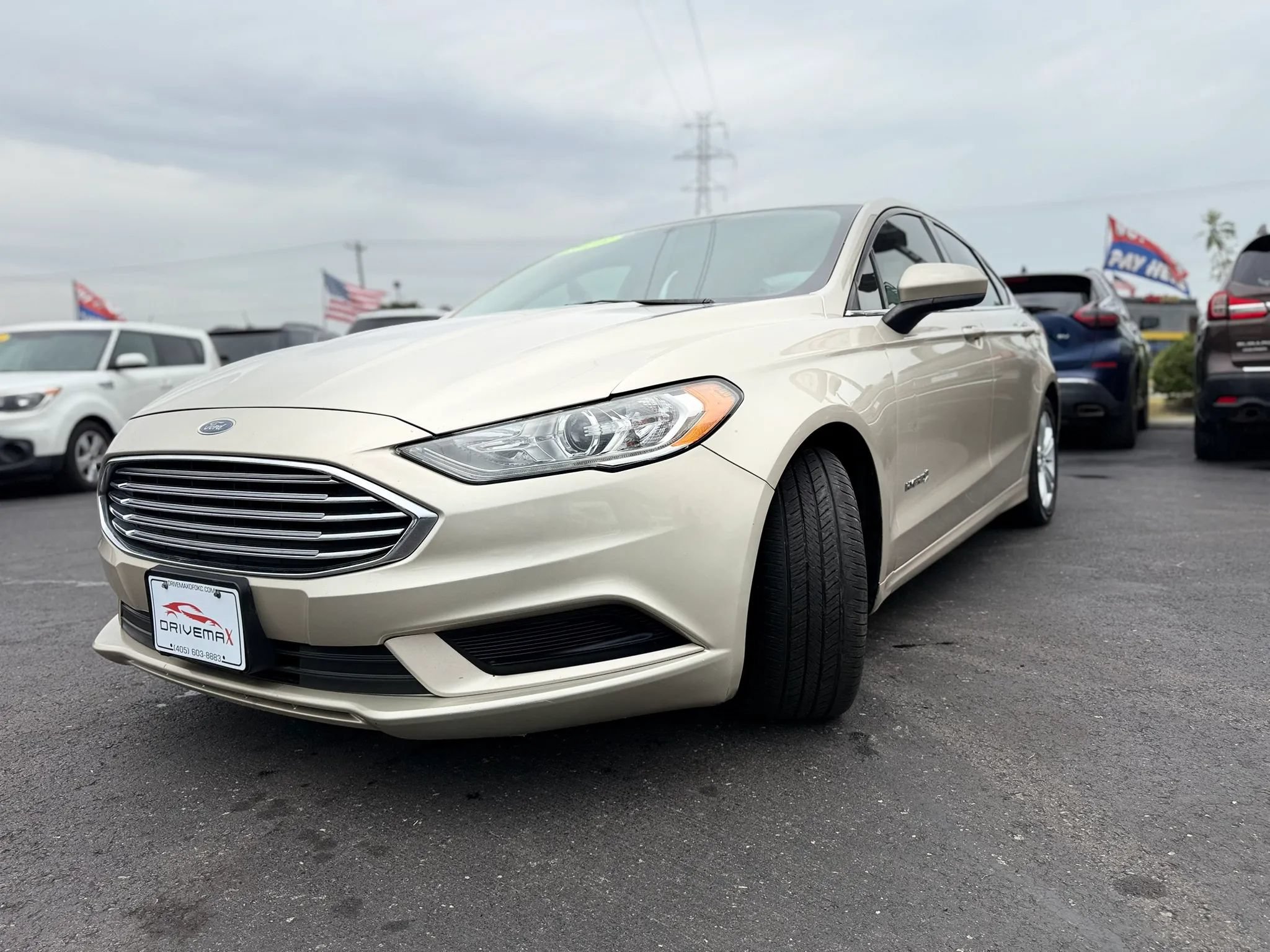 Used 2018 Ford Fusion SE FWD image 7