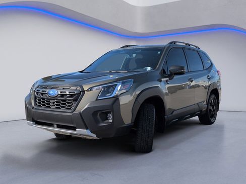 Used 2025 Subaru Forester Wilderness w/ Convenience Package AWD/4WD image 11