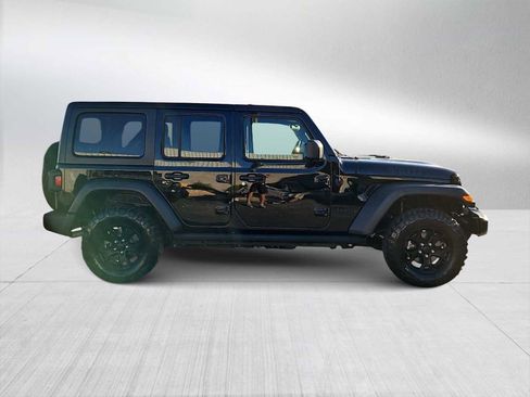 Used 2021 Jeep Wrangler Unlimited Sport image 9