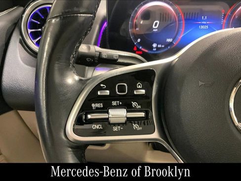 Certified 2022 Mercedes-Benz GLB 250 4MATIC image 24