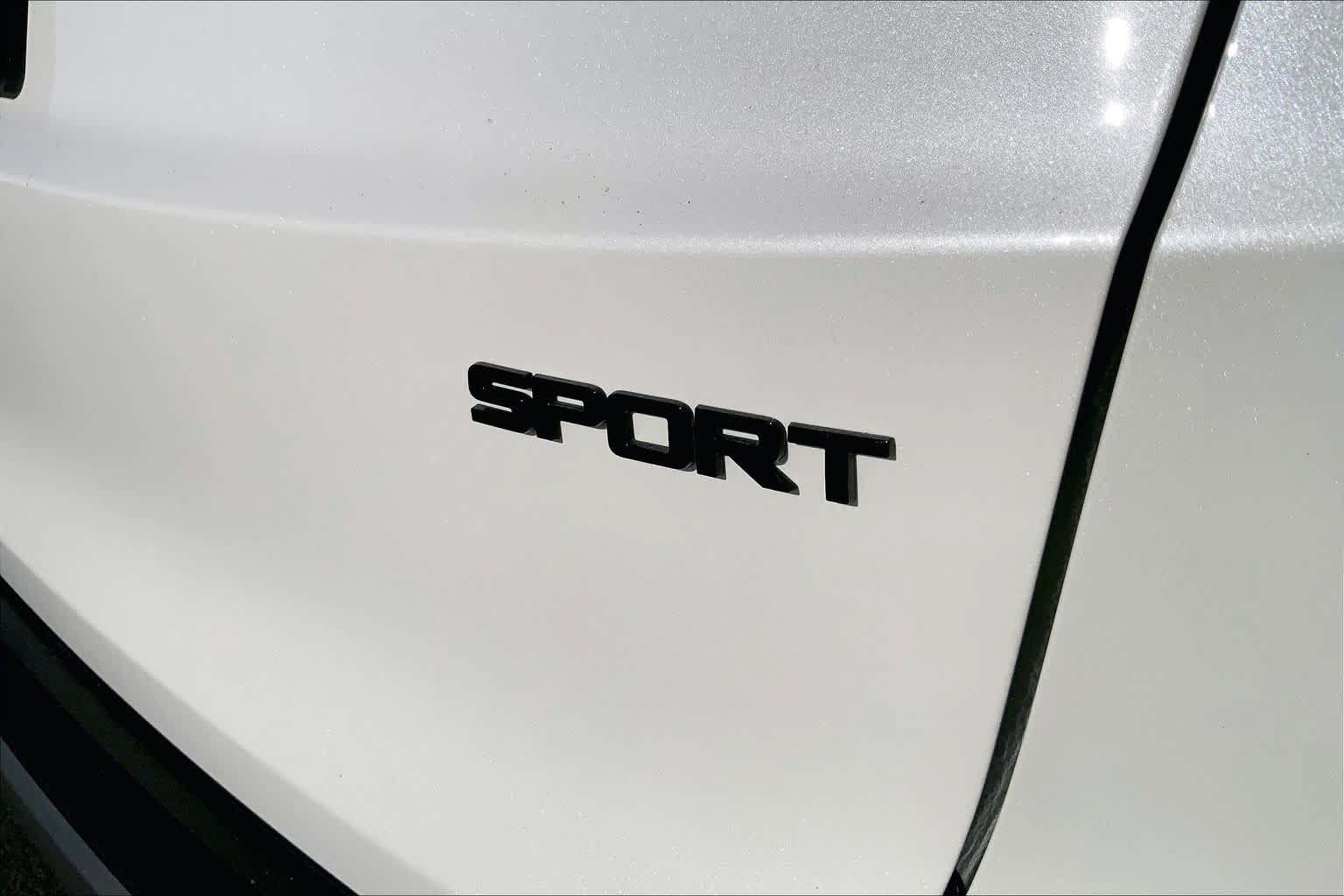 Used 2026 Honda CR-V Sport image 9