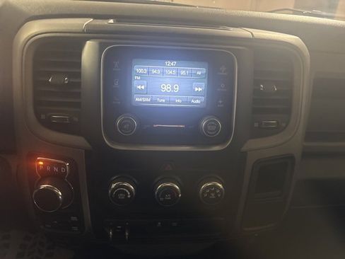 Certified 2018 RAM 1500 Express image 32