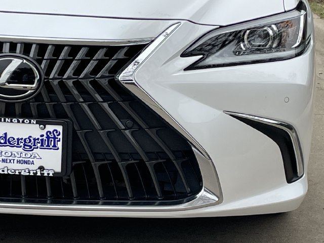 Used 2025 Lexus ES 350 w/ Premium Package FWD image 7