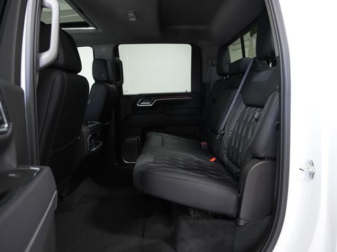 New 2025 GMC Sierra 2500 Denali w/ Denali Reserve Package image 25