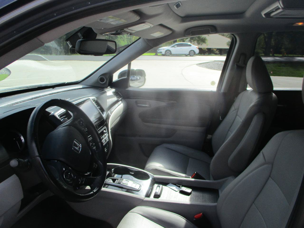 Used 2018 Honda Pilot Elite image 14