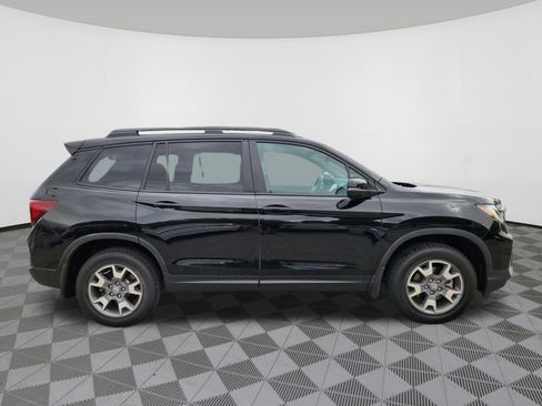 Certified 2023 Honda Passport TrailSport image 6