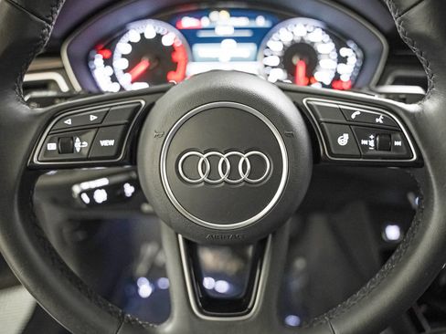 Used 2023 Audi A4 2.0T Premium w/ Convenience Package image 15