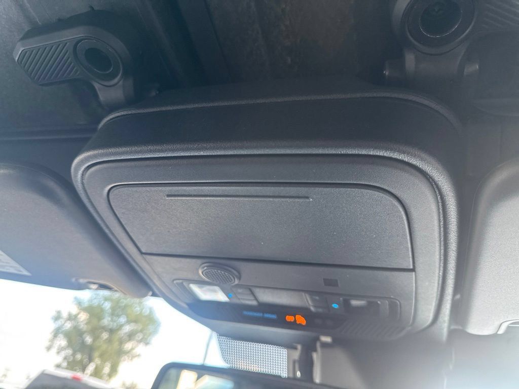 Certified 2026 Ford Bronco Outer Banks AWD/4WD image 26