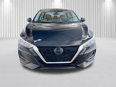 Used 2022 Nissan Sentra SV w/ SV Premium Package image 14