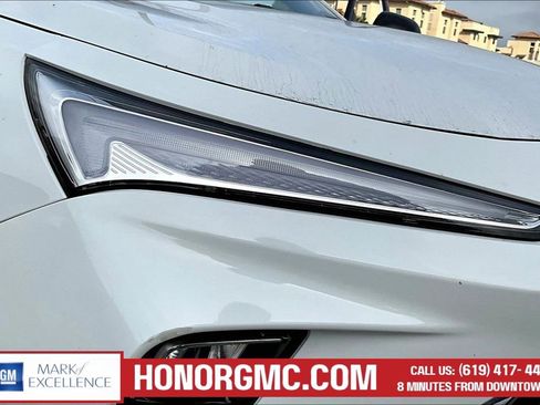 Used 2025 Buick Envista Sport Touring FWD image 30