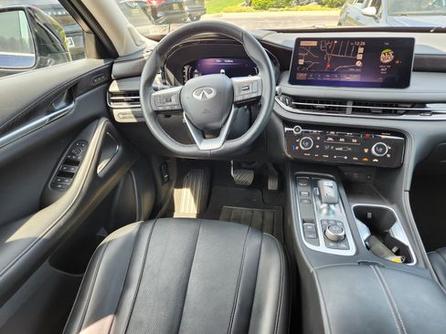 Used 2023 INFINITI QX60 Sensory w/ Cargo Package AWD/4WD image 13