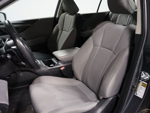 Used 2022 Subaru Legacy Premium AWD/4WD image 6