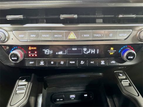 Used 2024 Kia Telluride S w/ S Sunroof Package image 23