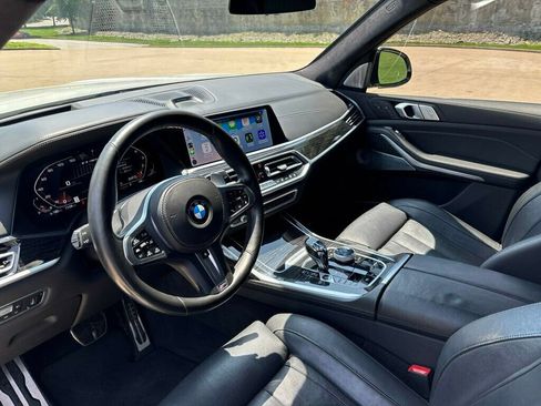 Used 2021 BMW X7 M50i w/ Dynamic Handling Package AWD/4WD image 10