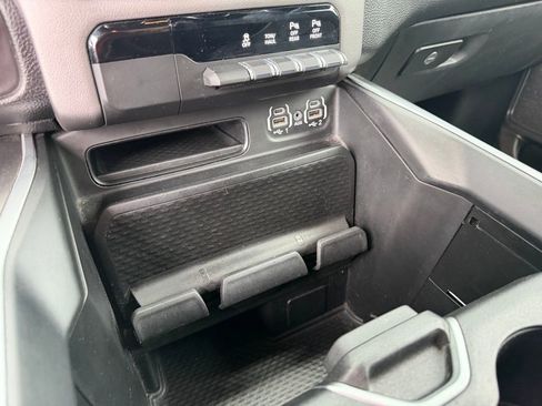 Certified 2022 RAM 1500 Big Horn image 28