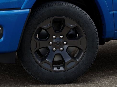 New 2026 RAM 1500 4x4 Crew Cab image 8