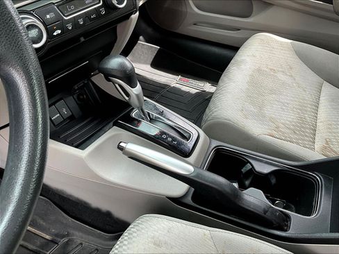 Used 2015 Honda Civic EX image 17