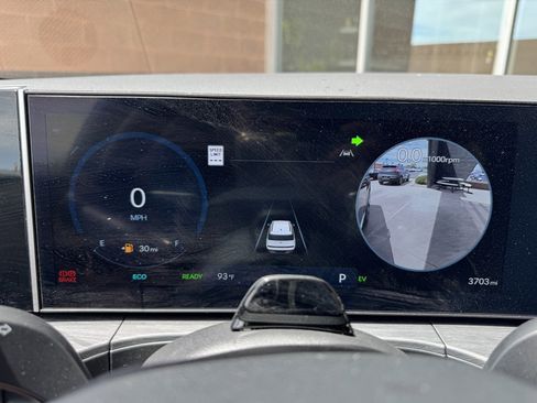 Used 2024 Hyundai Santa Fe Limited image 20