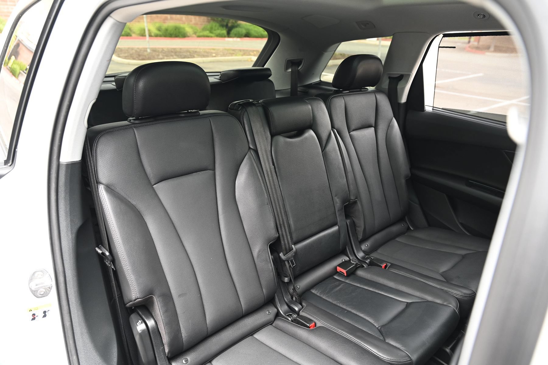 Used 2019 Audi Q7 3.0T Premium Plus w/ Premium Plus Package AWD/4WD image 18