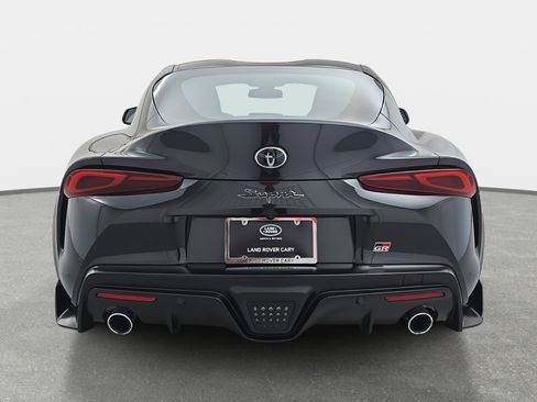 Used 2021 Toyota Supra w/ Safety & Technology Package image 6