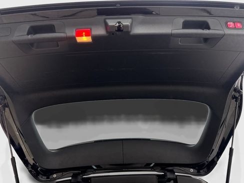 Used 2022 Mercedes-Benz GLC 300 w/ AMG Line image 80