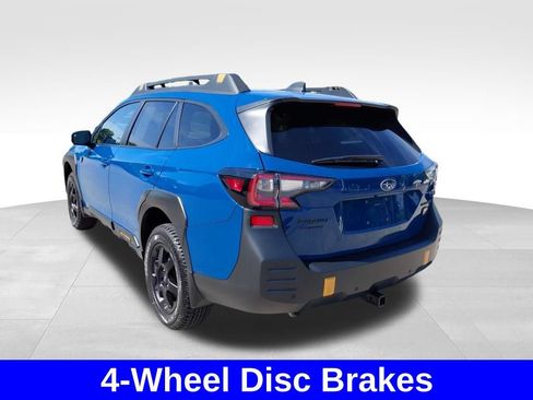 Used 2025 Subaru Outback Wilderness AWD/4WD image 14