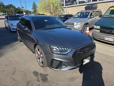 Used 2023 Audi A4 2.0T Premium Plus w/ Premium Plus Package image 4