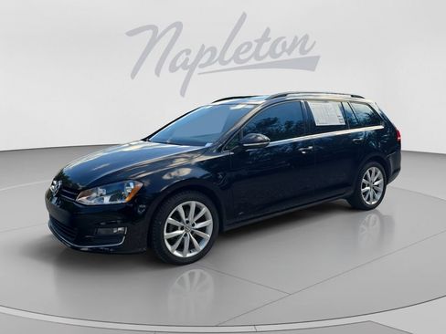 Used 2017 Volkswagen Golf SE FWD image 1