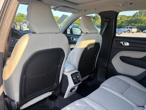 New 2026 Volvo XC40 B5 Plus w/ Protection Package Premier image 18