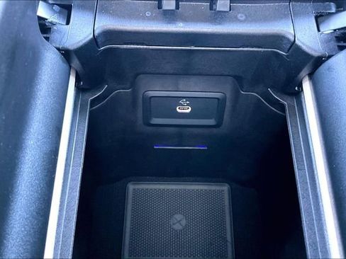 Certified 2026 Mercedes-Benz GLC 300 4MATIC image 19