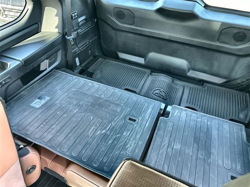 Used 2025 Toyota Sequoia 4WD image 18