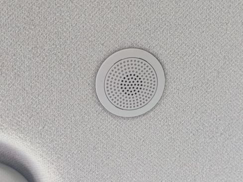 Used 2024 Hyundai Venue SEL FWD image 29