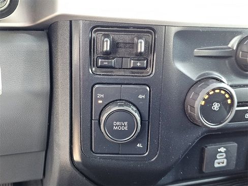 Used 2024 Ford F250 XLT image 23