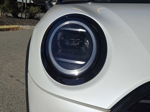 Used 2025 MINI Cooper S image 9