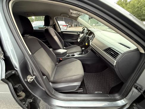 Used 2021 Volkswagen Jetta S image 15
